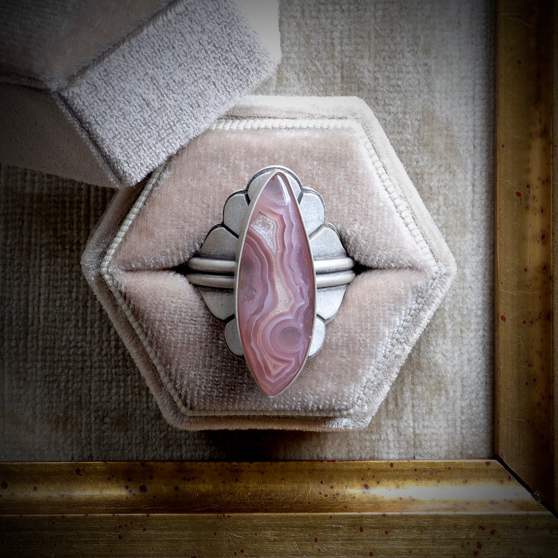 Agua Nueva Agate Ring